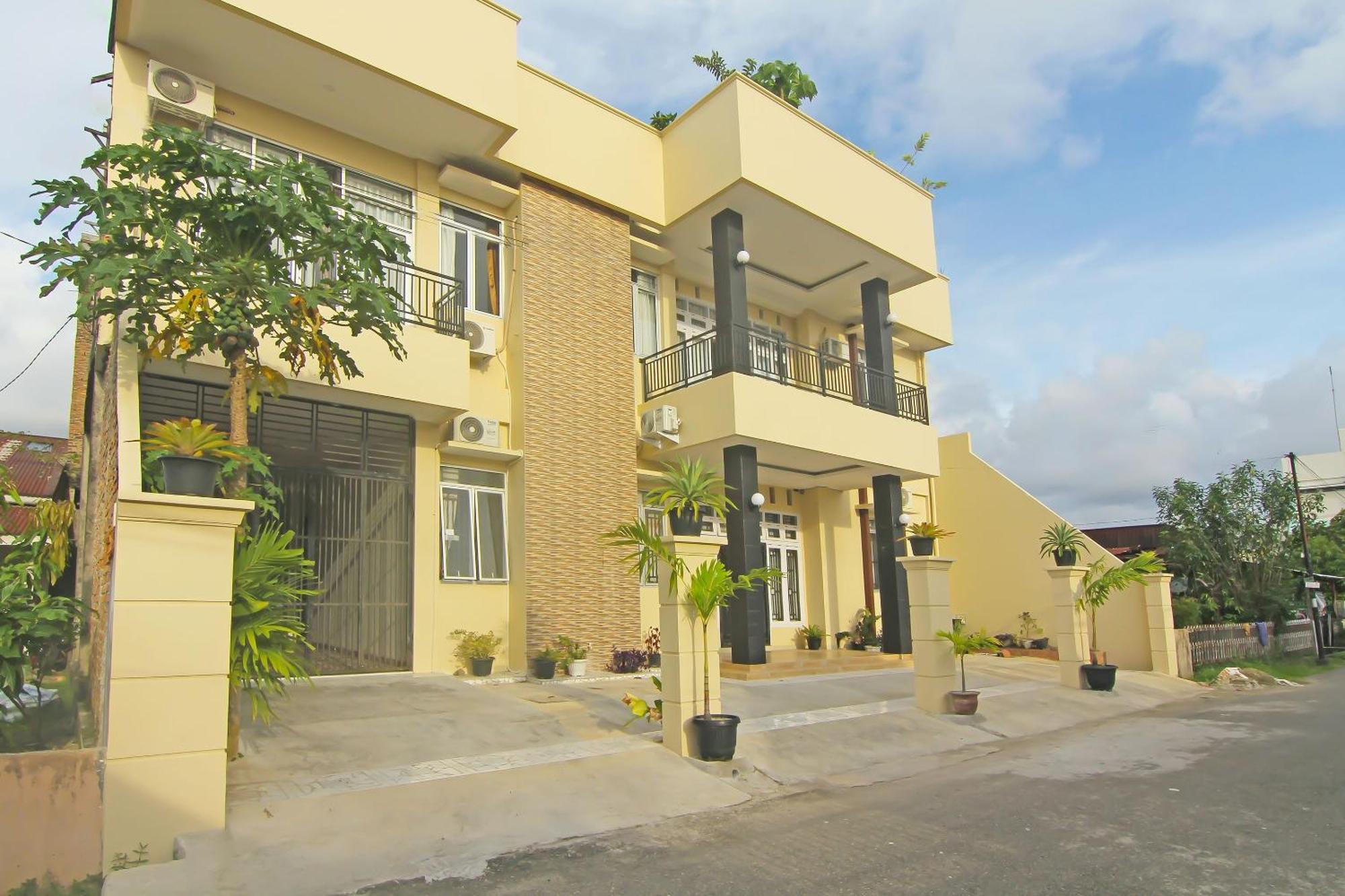 Danceneter Padang Formerly Utama Residence Exterior foto
