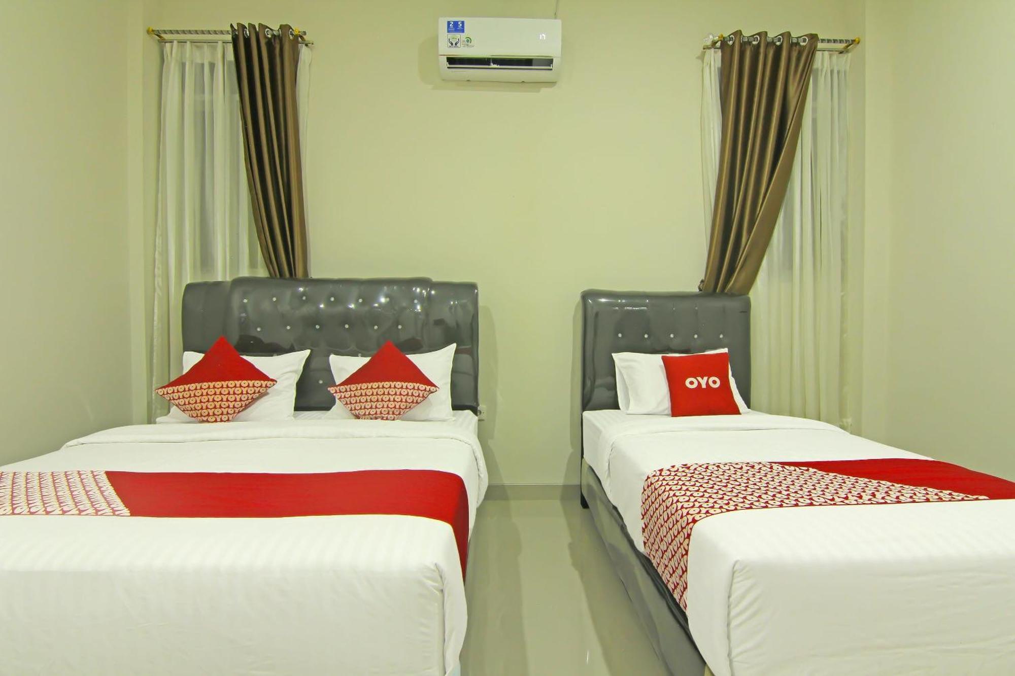 Danceneter Padang Formerly Utama Residence Exterior foto